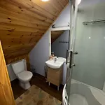 Uhtjaerve Uergoru Noiariik Oue Hostel Antsla
