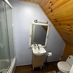 Hostel Uhtjaerve Uergoru Noiariik Oue Antsla