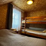 Hostel Uhtjaerve Uergoru Noiariik Oue Antsla
