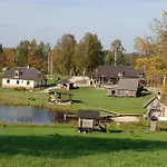 Hostel Uhtjaerve Uergoru Noiariik Oue