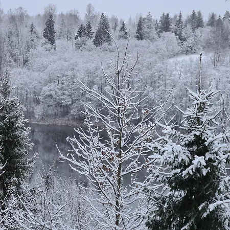 Hostel Uhtjaerve Uergoru Noiariik Antsla