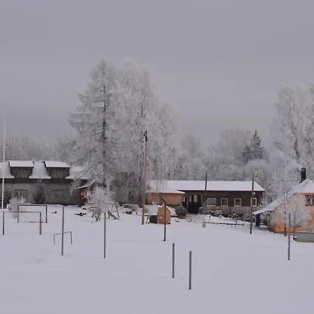 Uhtjaerve Uergoru Noiariik Hostel Antsla