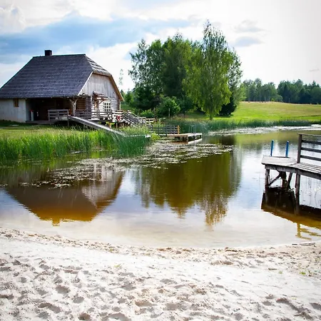 Uhtjärve ürgoru Nõiariik *