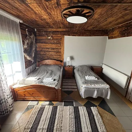 Uhtjaerve Uergoru Noiariik * Antsla