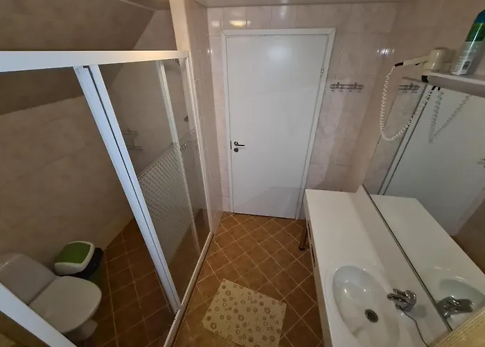 Uhtjaerve Uergoru Noiariik Antsla