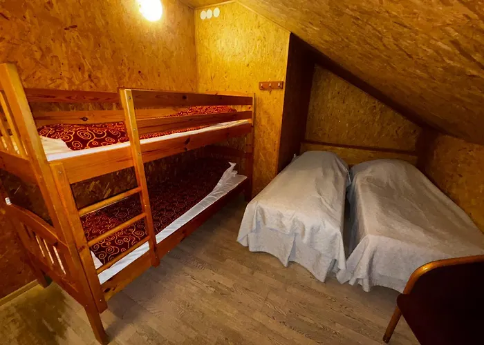 Uhtjaerve Uergoru Noiariik * Antsla