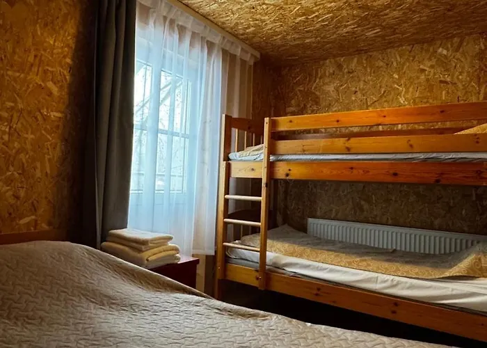 Hostel Uhtjaerve Uergoru Noiariik Antsla