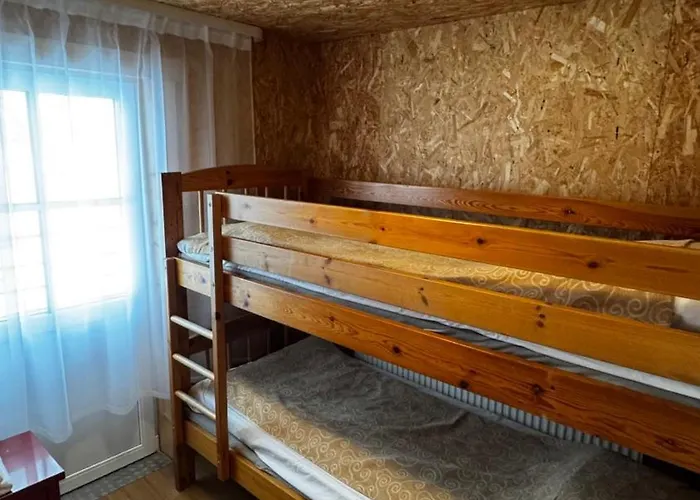 Hostel Uhtjaerve Uergoru Noiariik