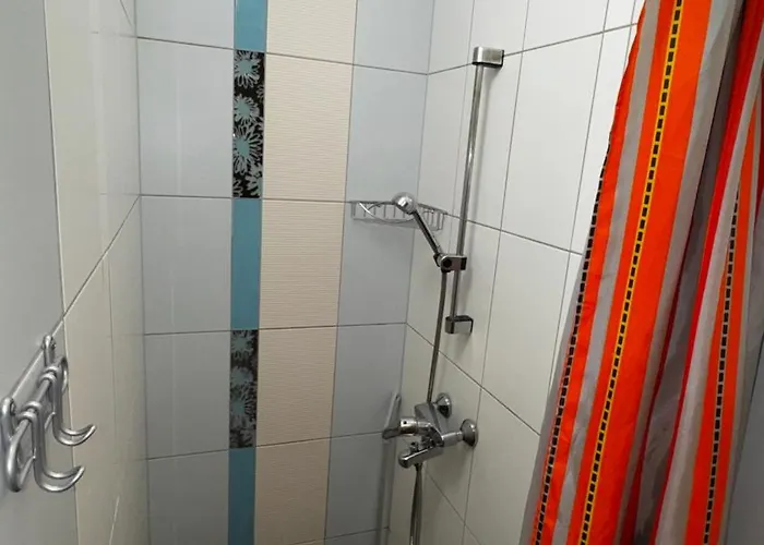 Uhtjaerve Uergoru Noiariik Hostel Antsla