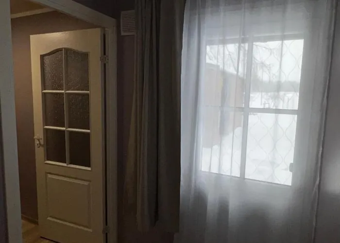 Uhtjaerve Uergoru Noiariik Hostel