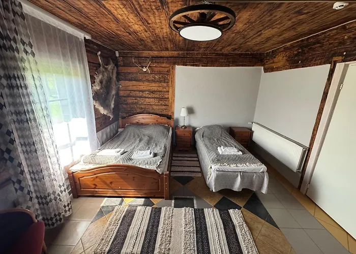 Uhtjaerve Uergoru Noiariik * Antsla