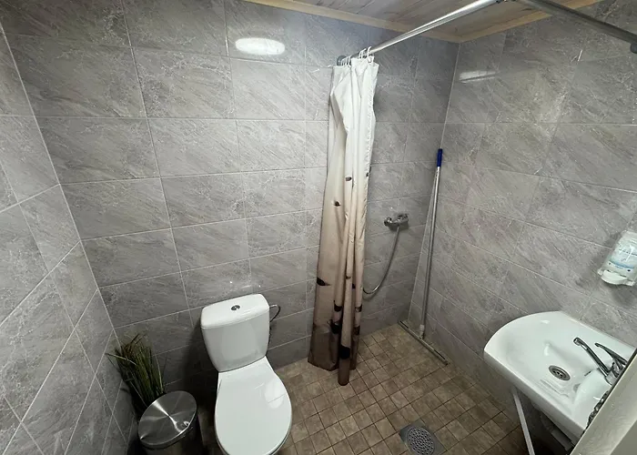 Hostel Uhtjaerve Uergoru Noiariik